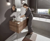Смеситель для ванны с душем Hansgrohe Vivenis 75420000 хром Смеситель для ванны с душем Hansgrohe Vivenis 75420000 хром