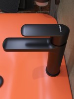 Смеситель для раковины STWORKI Хадстен S17010BK матовый черный Смеситель для раковины STWORKI Хадстен S17010BK матовый черный