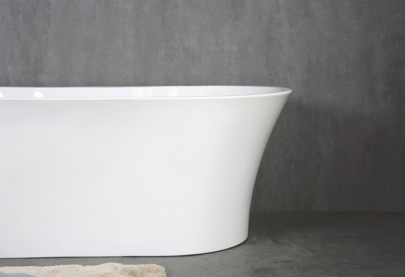 Акриловая ванна BelBagno BB201-1500-800 без опоры 150x80 см, отдельностоящая, белая, овальная, со сливом-переливом