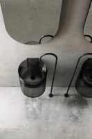 Раковина напольная Abber Kristall AT2704Onyx 42 глянцевая черная, круглая