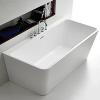 Акриловая ванна Ceruttispa Lugano 170x75 см, отдельностоящая, белая, на ножках, со сливом-переливом