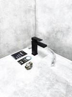 Смеситель для раковины BELZ B10817-7 черный Смеситель для раковины BELZ B10817-7 черный