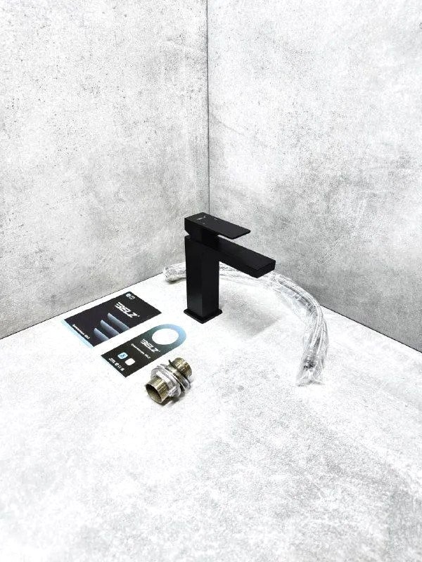 Смеситель для раковины BELZ B10817-7 черный