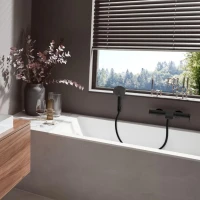 Смеситель для ванны с душем Hansgrohe Vivenis 75420670 матовый черный Смеситель для ванны с душем Hansgrohe Vivenis 75420670 матовый черный