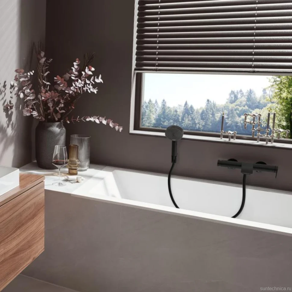 Смеситель для ванны с душем Hansgrohe Vivenis 75420670 матовый черный