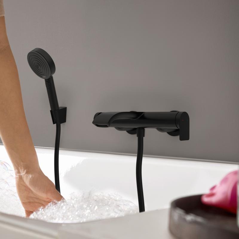 Смеситель для ванны с душем Hansgrohe Vivenis 75420670 матовый черный