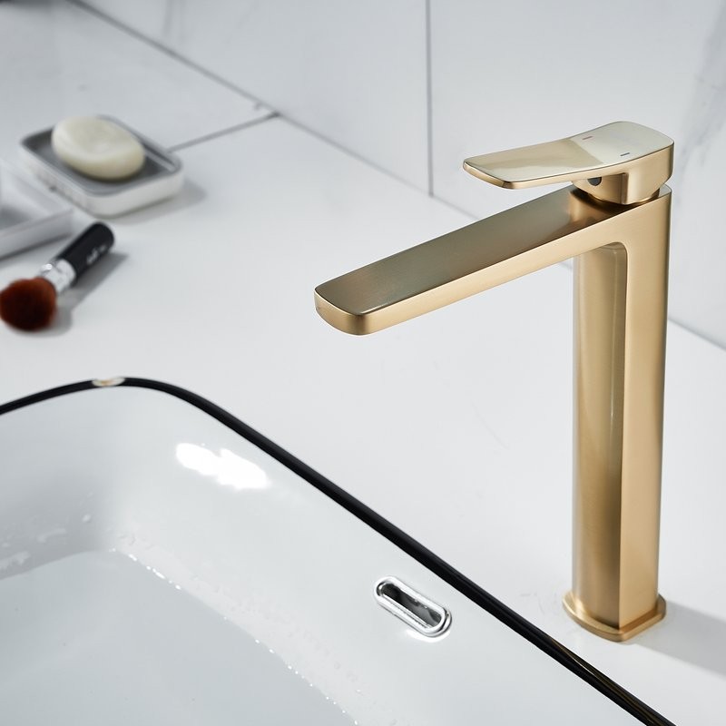 Смеситель для раковины Shevanik S9911G золотой сатин