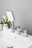 Смеситель на борт ванны BELZ B715 B66715 хром