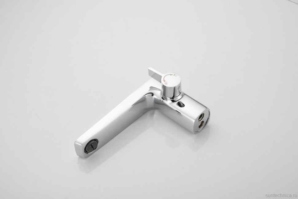 Смеситель на борт ванны BELZ B715 B66715 хром