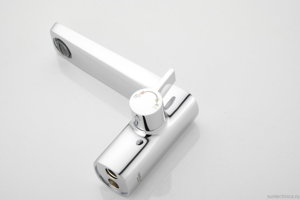 Смеситель на борт ванны BELZ B715 B66715 хром