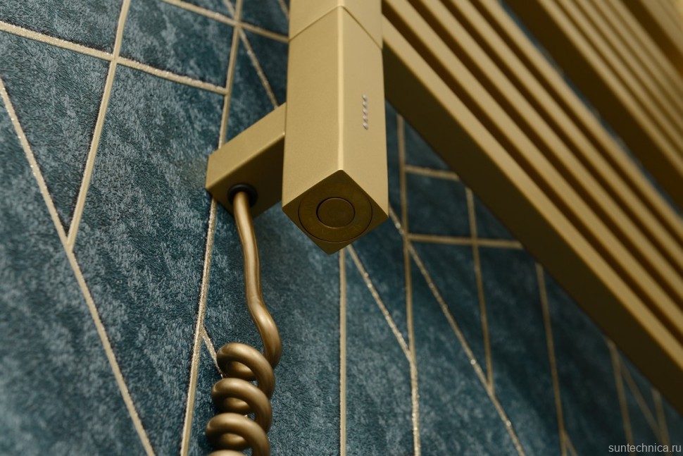 Полотенцесушитель электрический Сунержа Модус 3.1 32-5900-1240 130x45 см, подключение слева, золотой шелк, лесенка