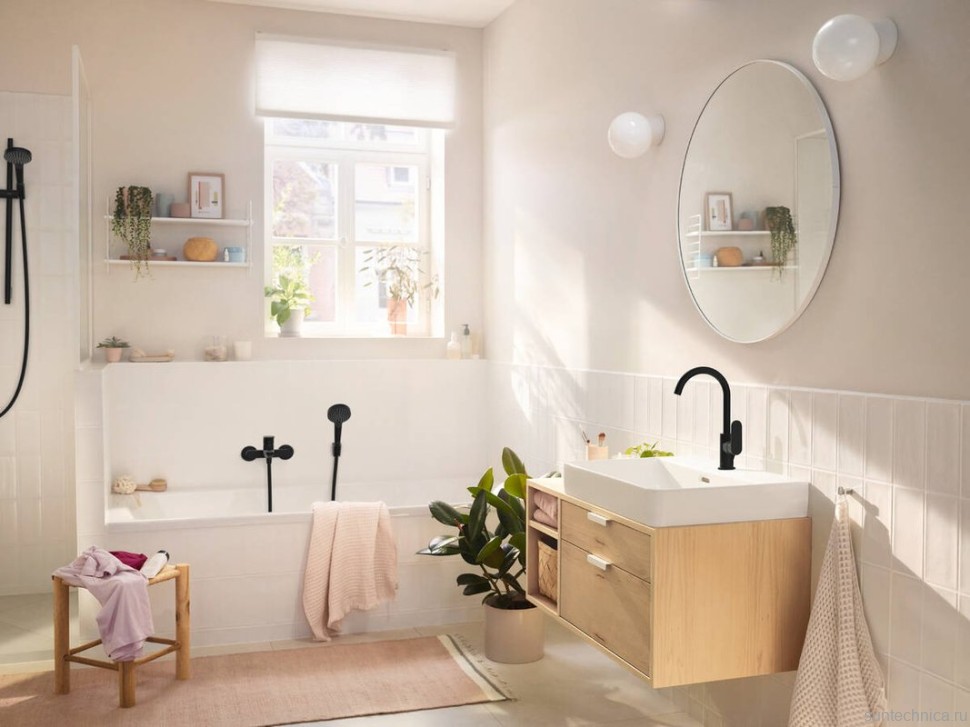 Смеситель для ванны с душем Hansgrohe Rebris S 72443670 черный матовый
