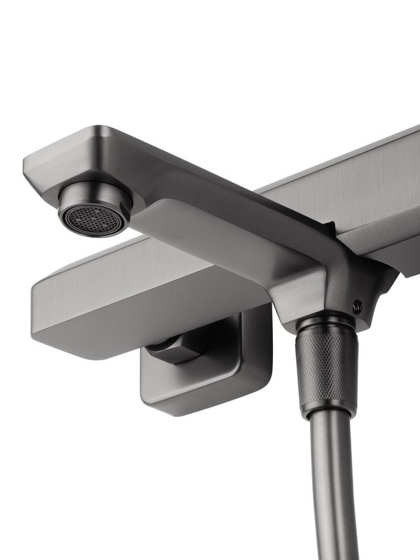 Смеситель для ванны с душем Wonzon & Woghand Diamond WW-88639011-BGM темный графит