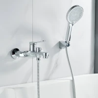Смеситель для ванны с душем Shevanik S6202 хром Смеситель для ванны с душем Shevanik S6202 хром