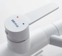 Смеситель для кухни Shevanik S968C с гибким изливом, белый
