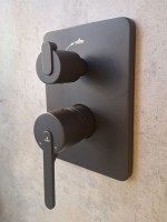 Душевой комплект AltroBagno Unione AltroBagnoUnione040107MB С ВНУТРЕННЕЙ ЧАСТЬЮ, матовый черный