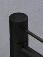 Смеситель для раковины AltroBagno Bilancia AltroBagnoBilancia010228MB черный матовый Смеситель для раковины AltroBagno Bilancia AltroBagnoBilancia010228MB черный матовый