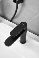 Комплект для раковины BELZ B713 B12713-7 с гигиеническим душем, матовый черный