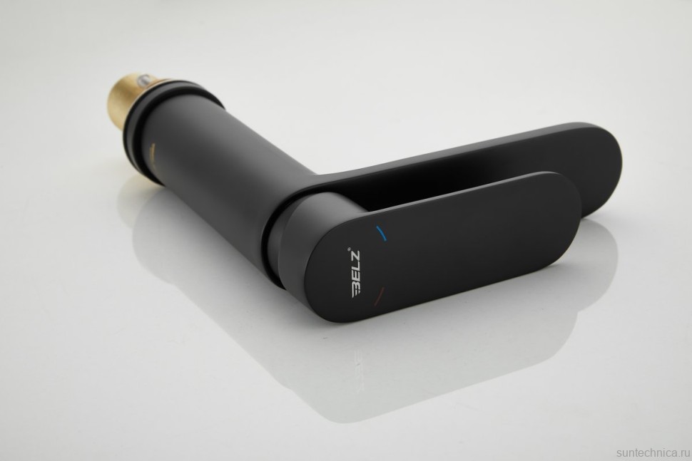 Комплект для раковины BELZ B713 B12713-7 с гигиеническим душем, матовый черный