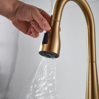 Смеситель для кухни с выдвижным изливом Shevanik S363G, золотой сатин Смеситель для кухни с выдвижным изливом Shevanik S363G, золотой сатин