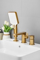 Смеситель на борт ванны BELZ B715 B66715-5 золото Смеситель на борт ванны BELZ B715 B66715-5 золото