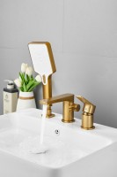 Смеситель на борт ванны BELZ B715 B66715-5 золото Смеситель на борт ванны BELZ B715 B66715-5 золото