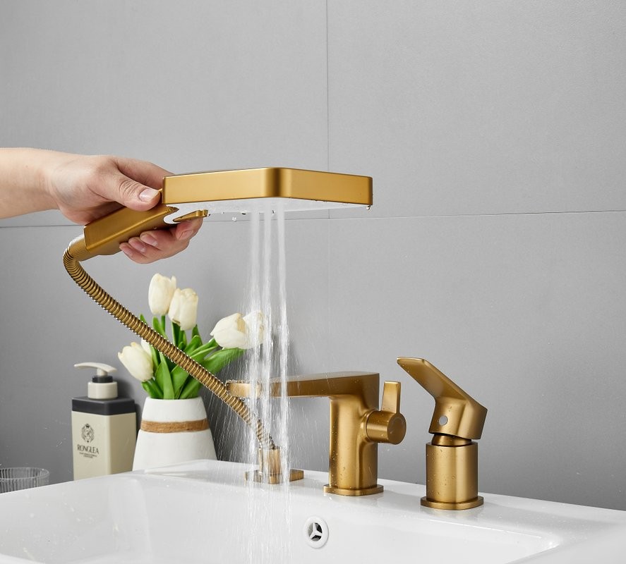 Смеситель на борт ванны BELZ B715 B66715-5 золото