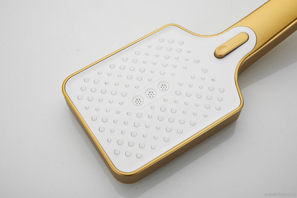 Смеситель на борт ванны BELZ B715 B66715-5 золото