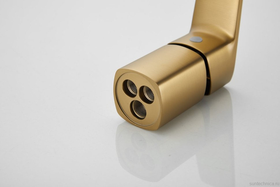 Смеситель на борт ванны BELZ B715 B66715-5 золото