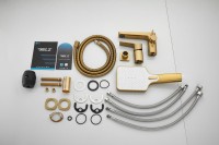 Смеситель на борт ванны BELZ B715 B66715-5 золото Смеситель на борт ванны BELZ B715 B66715-5 золото