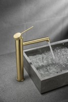 Смеситель для раковины Vincea Rim VBF-2RM2BG брашированное золото Смеситель для раковины Vincea Rim VBF-2RM2BG брашированное золото