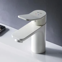 Смеситель для раковины AM.PM X-Joy F85A02133 белый