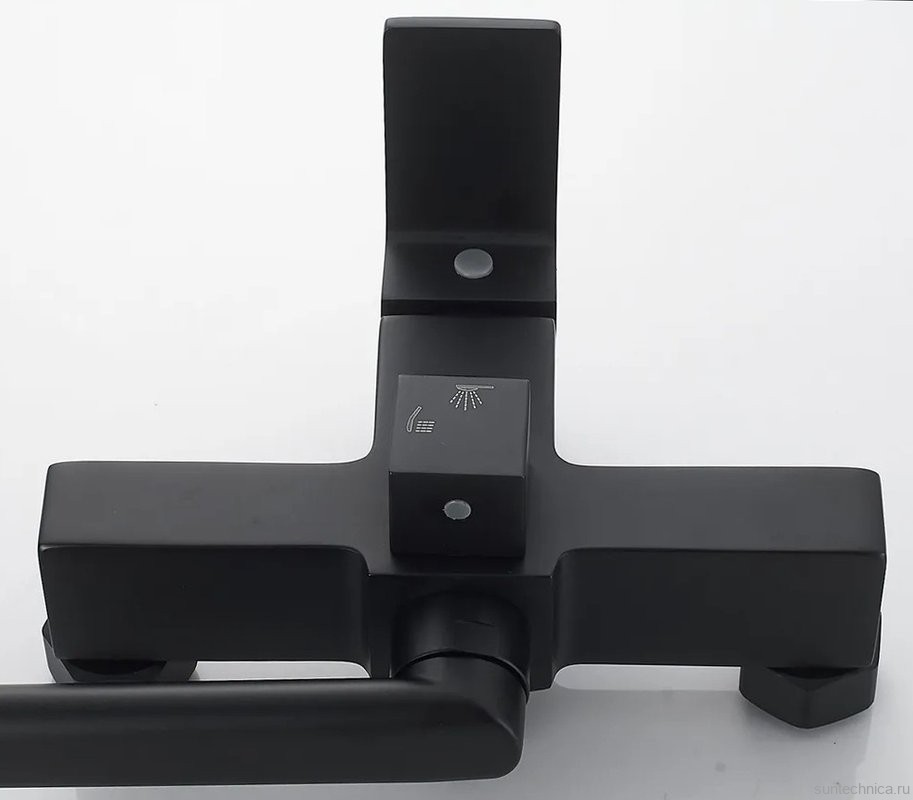 Смеситель с длинным изливом для ванны Shevanik S9622H черный