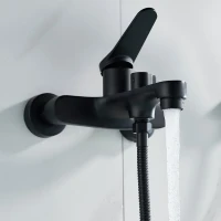 Смеситель для ванны с душем Shevanik S6202H черный Смеситель для ванны с душем Shevanik S6202H черный