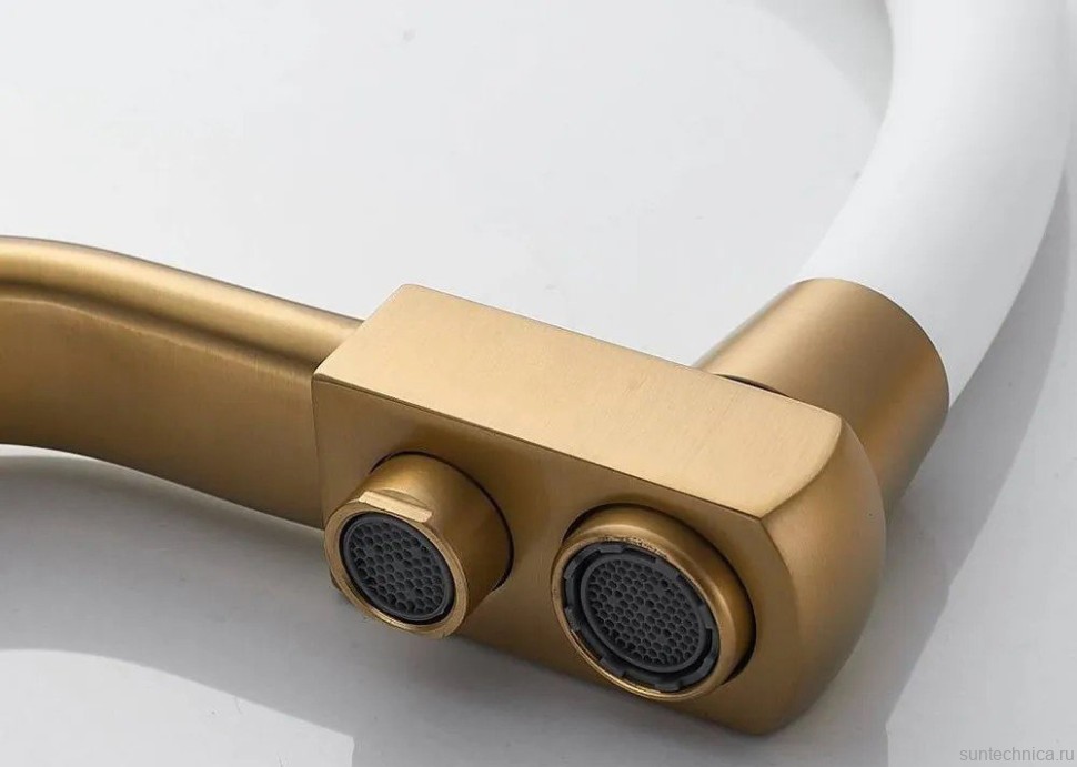 Смеситель для кухни Shevanik S968G с гибким изливом, золотой сатин