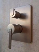 Душевой комплект AltroBagno Unione AltroBagnoUnione040108GM С ВНУТРЕННЕЙ ЧАСТЬЮ, оружейная сталь