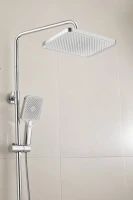 Душевая стойка BELZ B678 B24678 хром Душевая стойка BELZ B678 B24678 хром