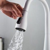 Смеситель для кухни с выдвижным изливом Shevanik S363C, белый Смеситель для кухни с выдвижным изливом Shevanik S363C, белый