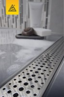 Душевой трап (лоток) MCH Chudej Basik CH650/50B 65 см, решетка хром, с сифоном