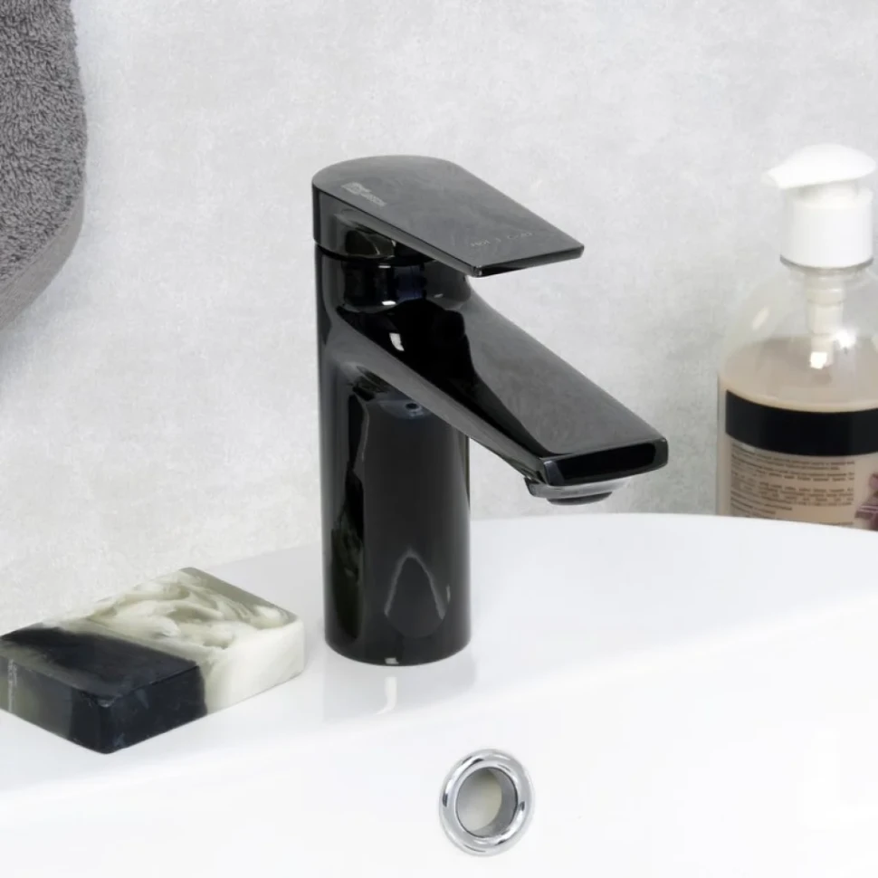 Смеситель для раковины Wasserkraft Glan 6603 черный глянец