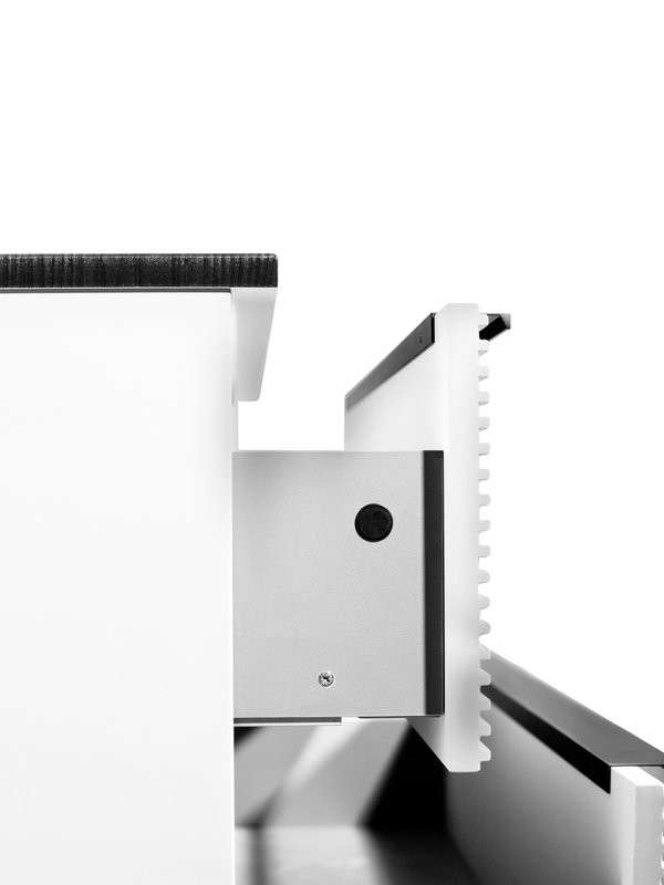 Тумба с раковиной Runo Орлеан 60 подвесная, матовая белая, черный