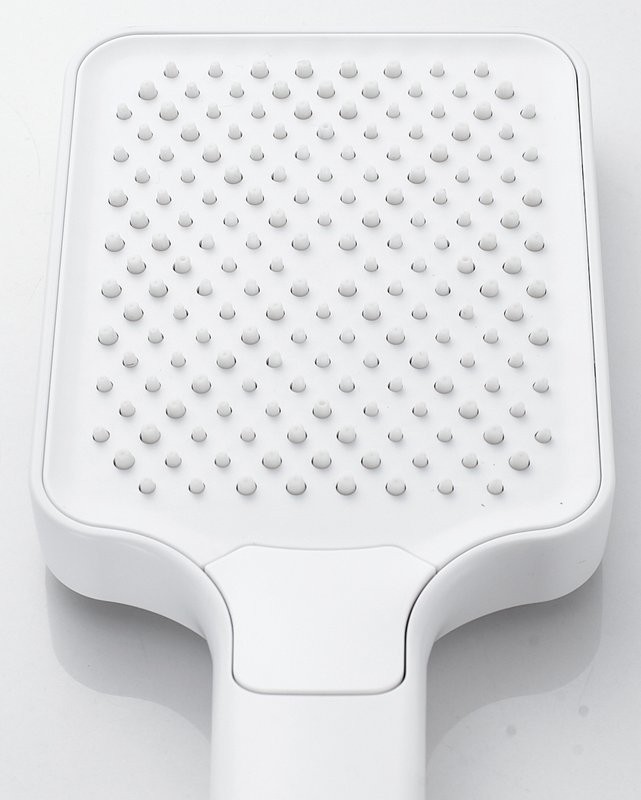 Смеситель с длинным изливом для ванны Shevanik S9922C белый