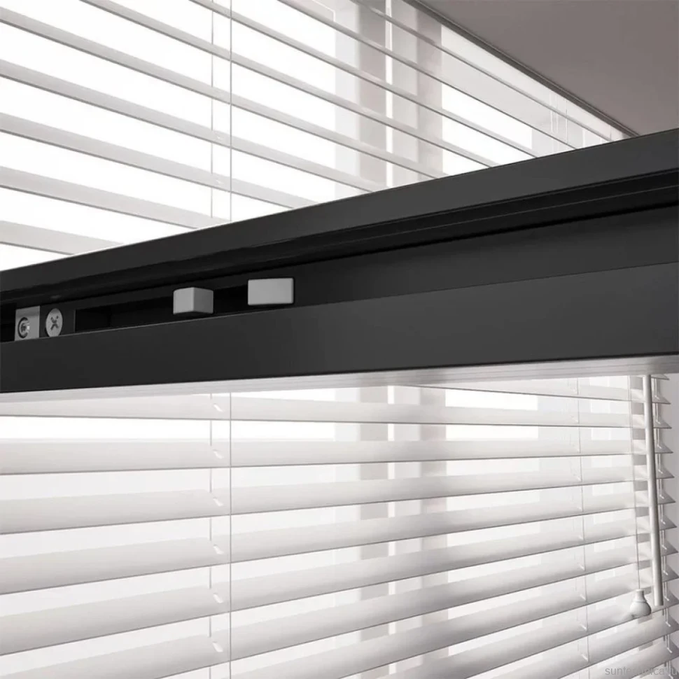 Душевой уголок Veconi Premium Trento PTC-SP-40B 120x90, профиль черный матовый, стекло прозрачное