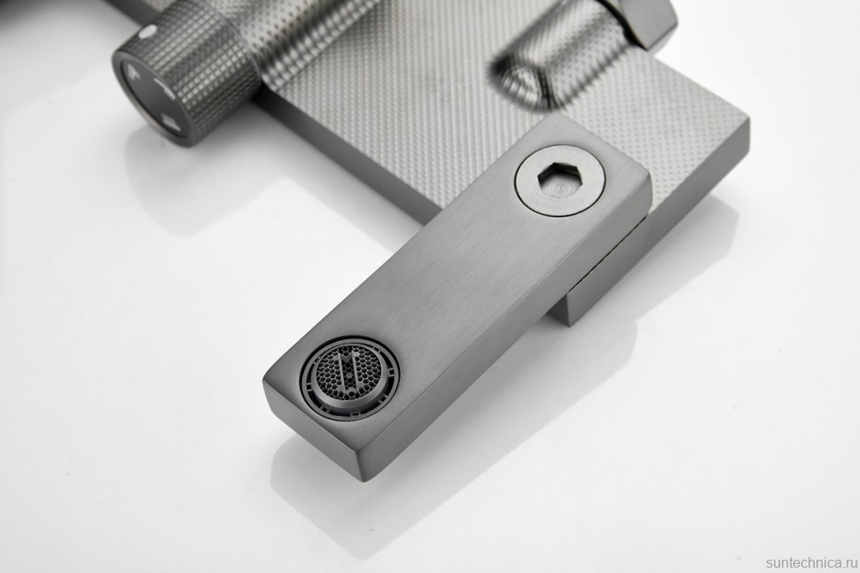 Душевая стойка BELZ B678 B24678-3 оружейная сталь