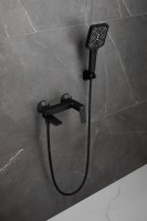 Смеситель для ванны с душем BELZ B715 B60715-7 черный