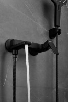 Смеситель для ванны с душем BELZ B715 B60715-7 черный