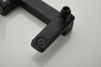 Смеситель для ванны с душем BELZ B715 B60715-7 черный