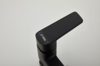 Смеситель для ванны с душем BELZ B715 B60715-7 черный