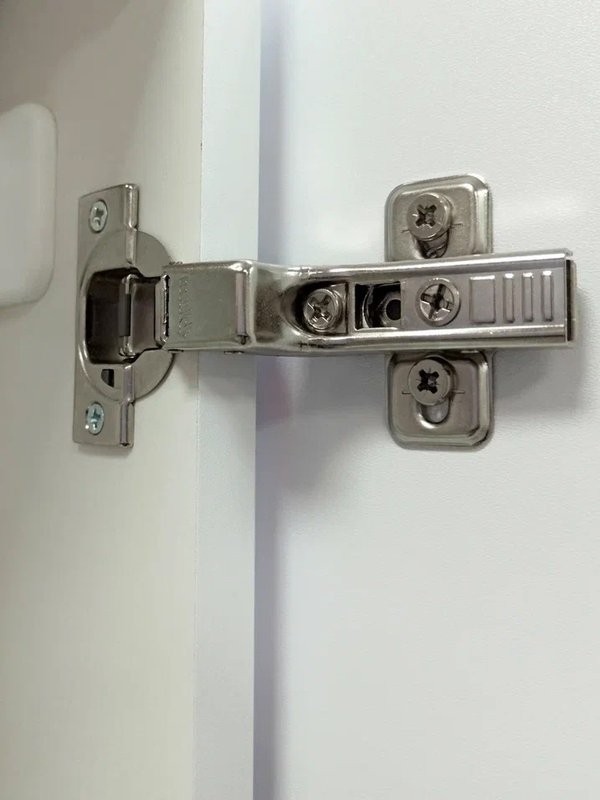Зеркало-шкаф CONTINENT Allure R 60х80 с подсветкой