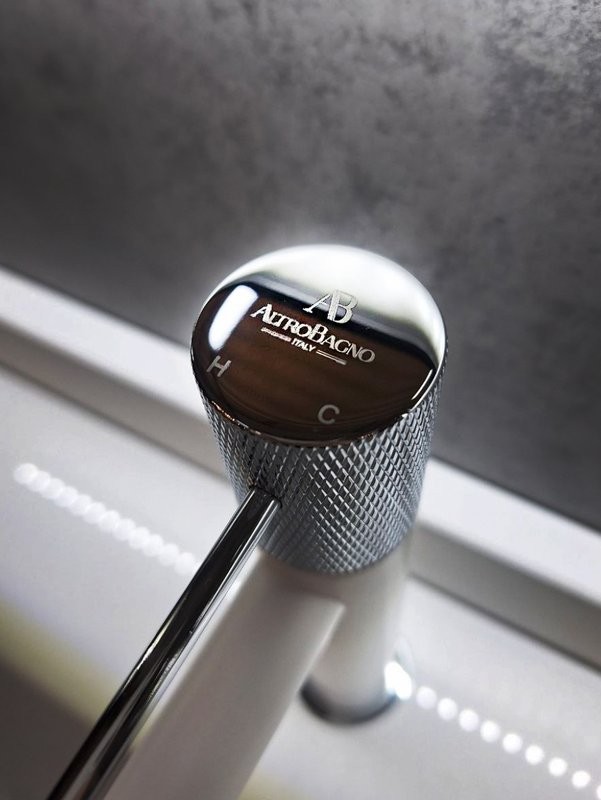 Смеситель для раковины AltroBagno Intento AltroBagnoIntento0132MW матовый белый